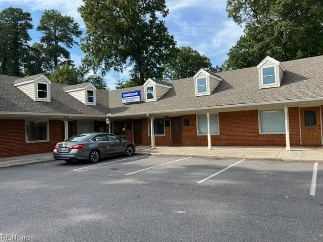 441 S Independence BLVD #2, VIRGINIABEACH VA 23452 - Photo 2