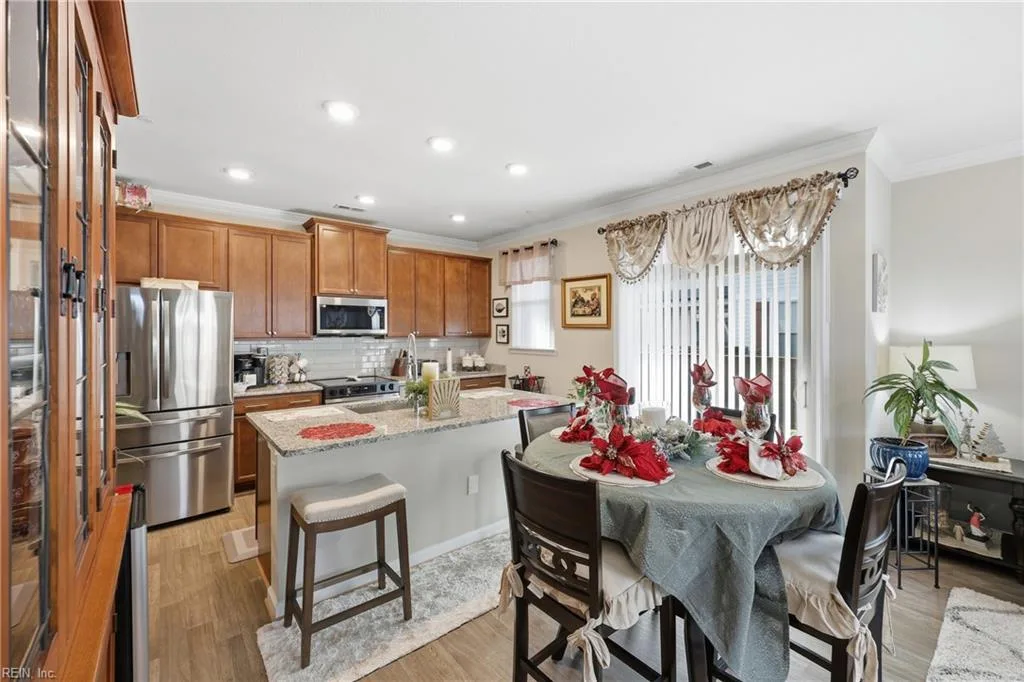 504 Watermark WAY, Hampton — 3 bed Residential, 1,620 sqft