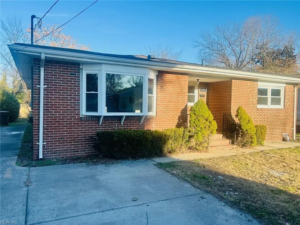 620 Downing ST, HAMPTON VA 23661 - Photo 2