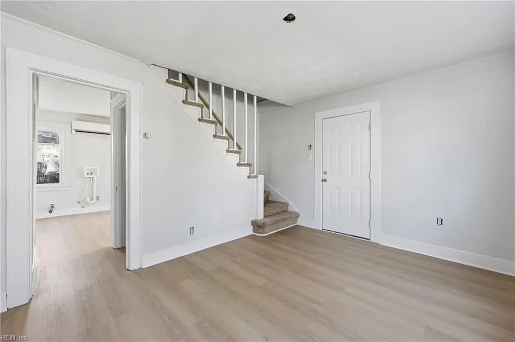 8 Cotton PL, PORTSMOUTH VA 23702