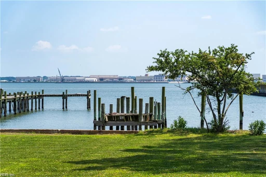 1459 Bayville ST, NORFOLK VA 23503 - Photo 4