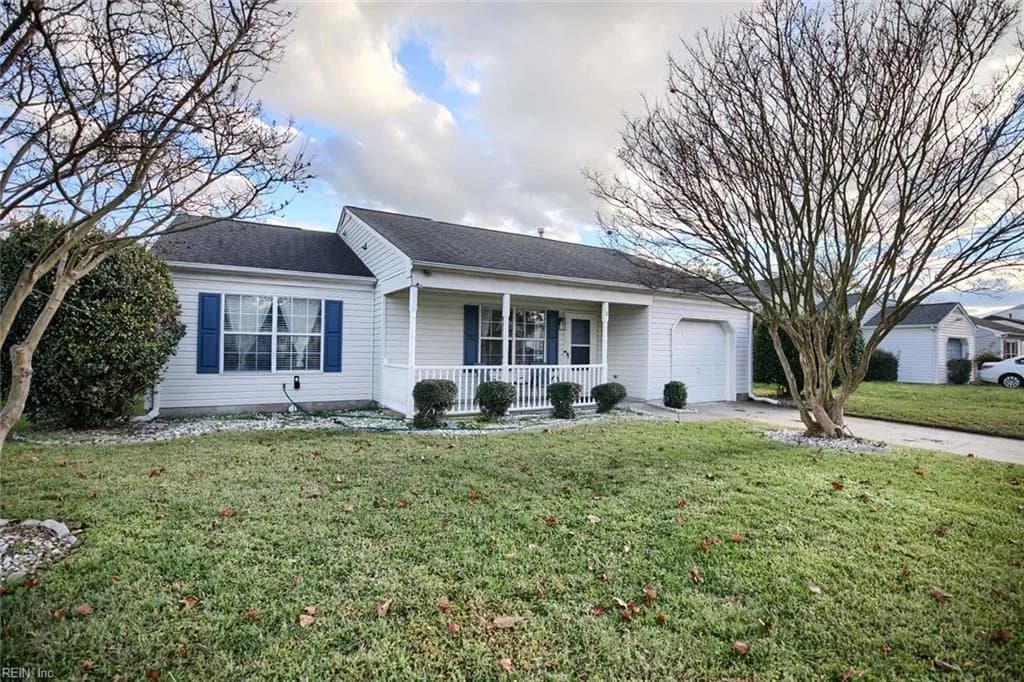 3 Skyland DR, HAMPTON VA 23663 - Photo 2