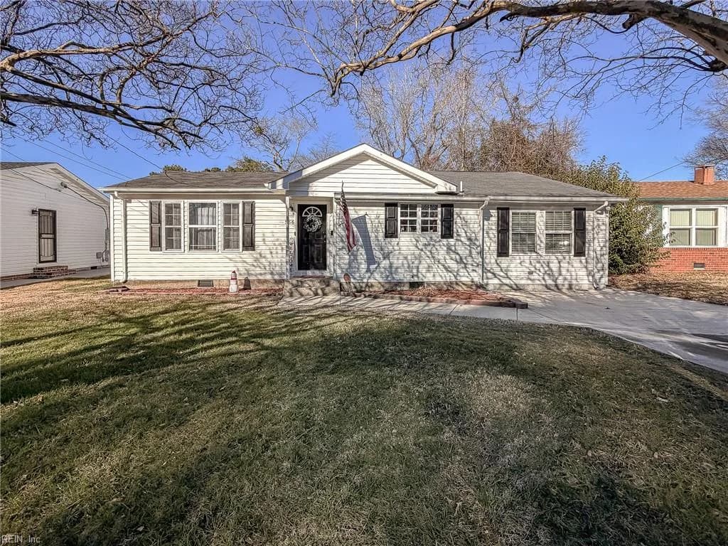 566 River Creek RD, CHESAPEAKE VA 23320 - Photo 4