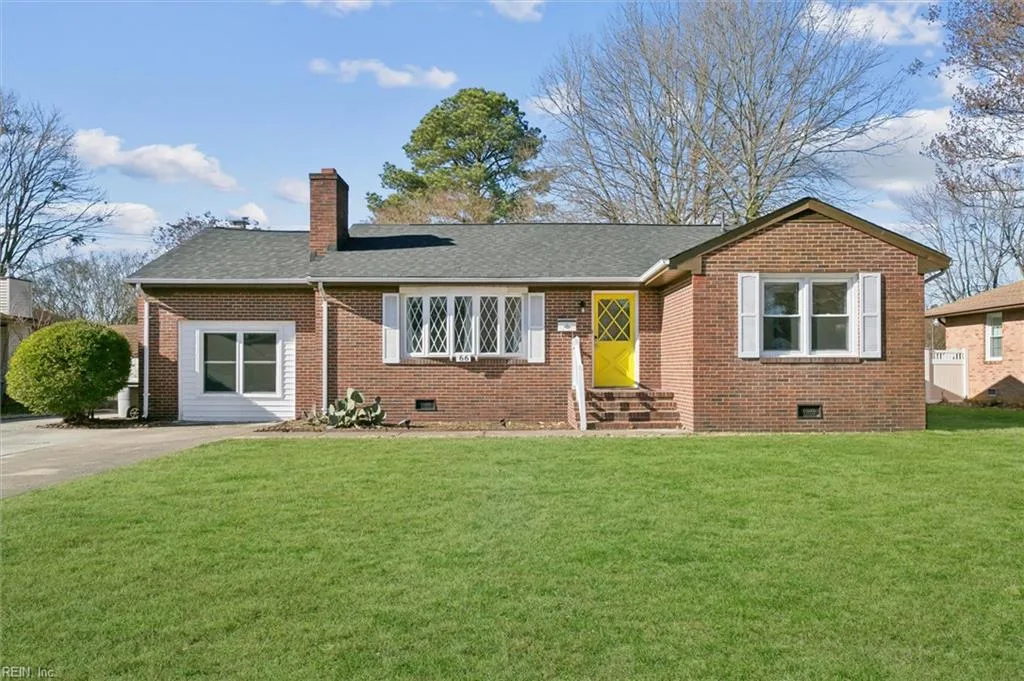 66 Cline DR, HAMPTON VA 23666