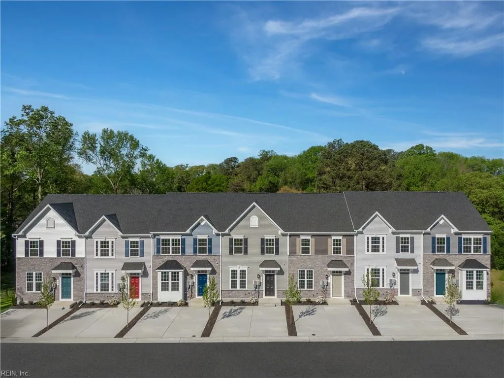 206 Reids Place DR, Suffolk — 3 bed Residential, 1,280 sqft