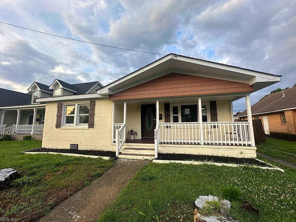 306 Phillips AVE, PORTSMOUTH VA 23707 - Main photo