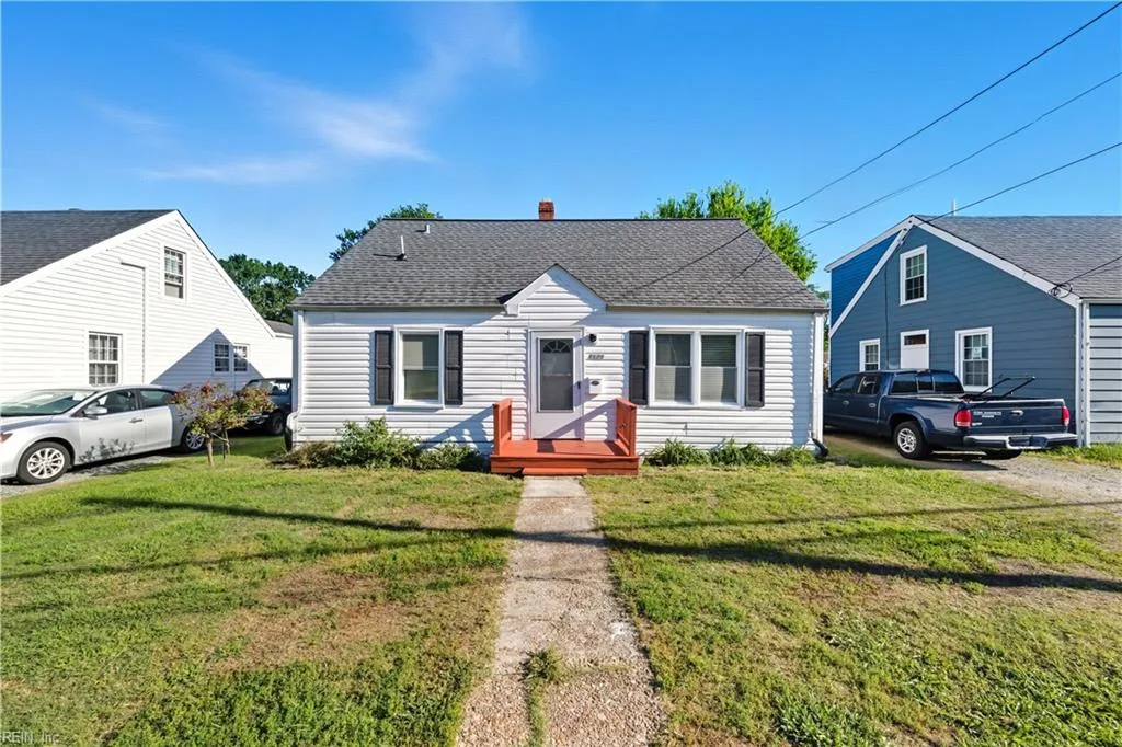 1120 N Mallory ST, Hampton — 4 bed Residential, 1,664 sqft