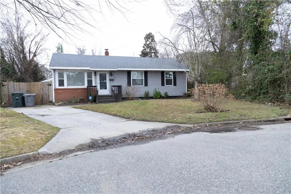 148 Findley SQ, Hampton — 3 bed Residential, 1,345 sqft