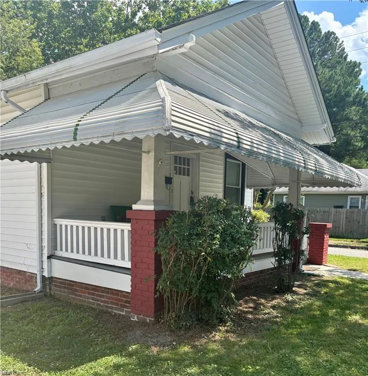 307 Constitution AVE, Portsmouth — 3 bed Residential, 950 sqft