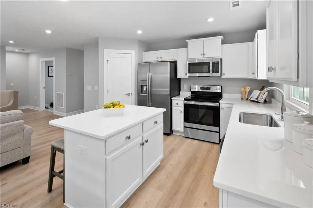 7042 CUNNINGHAM DR, TOANO VA 23168 - Photo 5