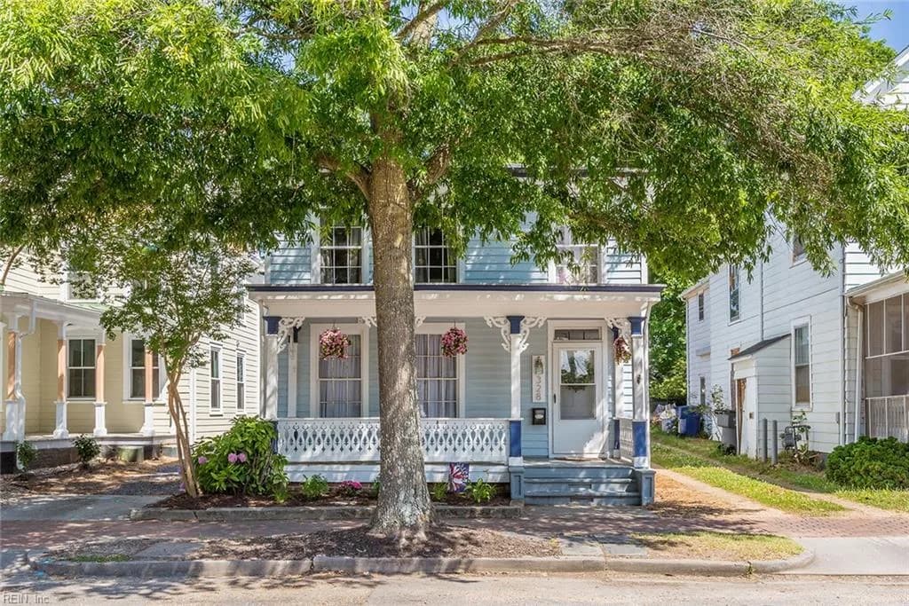 328 Main ST, SMITHFIELD VA 23430 - Photo 3