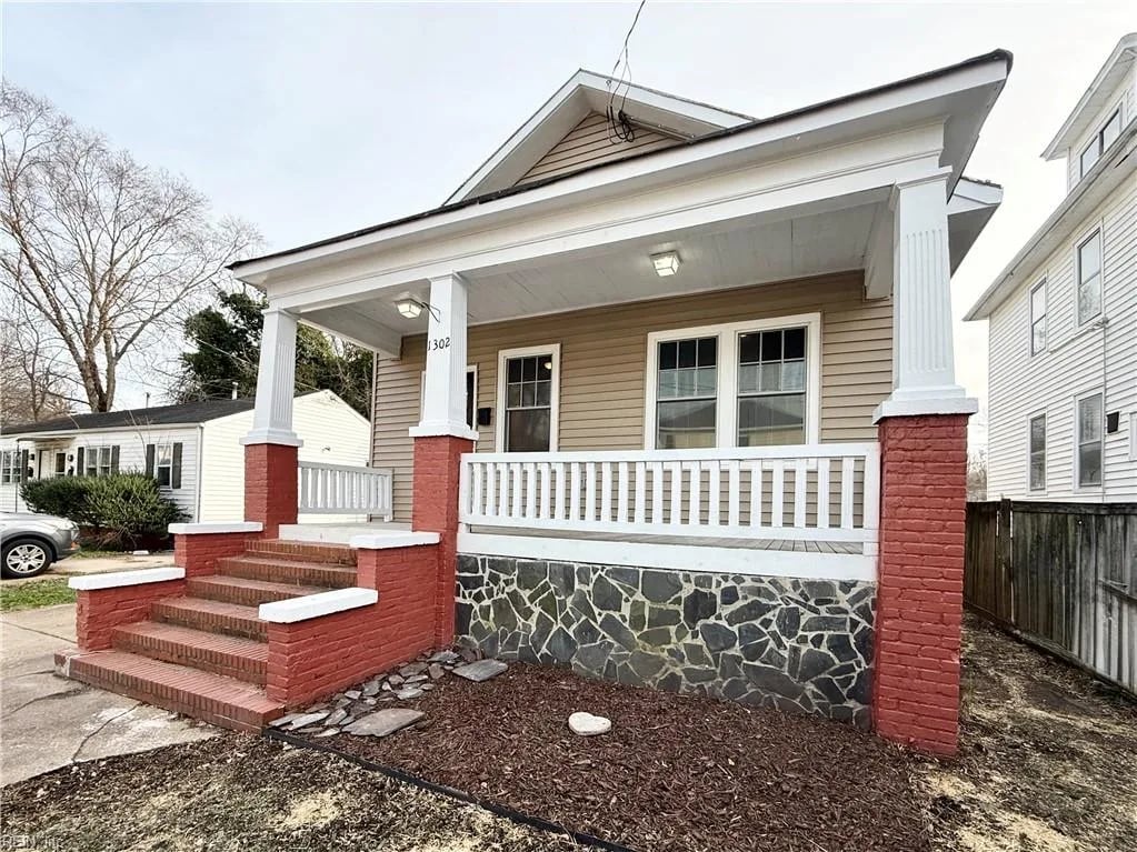 1302 PARK AVE, Chesapeake — 2 bed Residential, 875 sqft