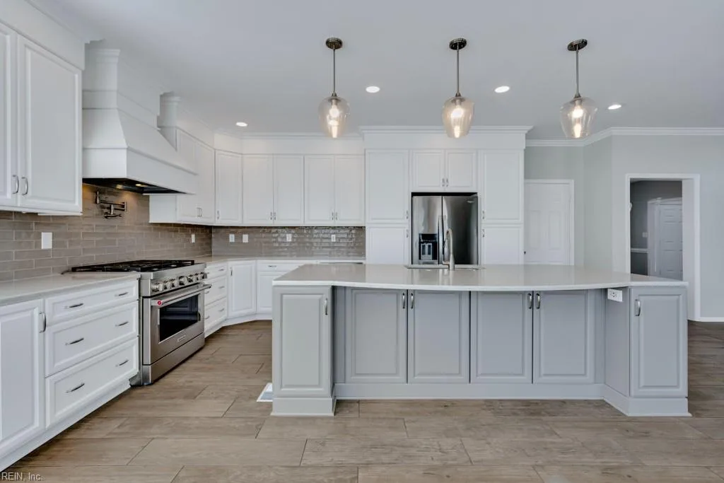 1515 Ashburn CT, Chesapeake — 5 bed Residential, 3,000 sqft