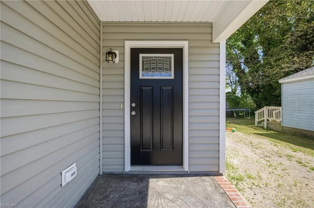 302 N Capital ST, SUFFOLK VA 23434 - Photo 5