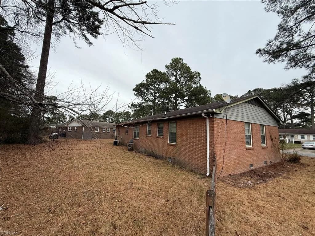 1109 Lakeview DR, PORTSMOUTH VA 23701 - Photo 5