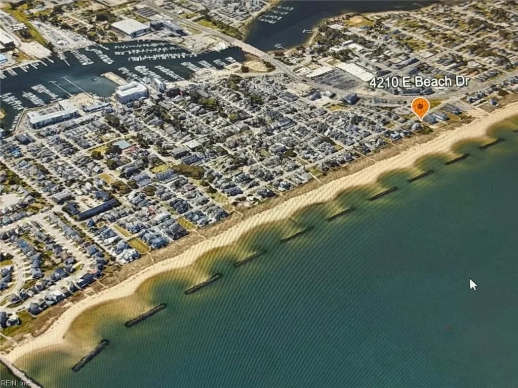 4210A E Beach DR, NORFOLK VA 23518 - Photo 5
