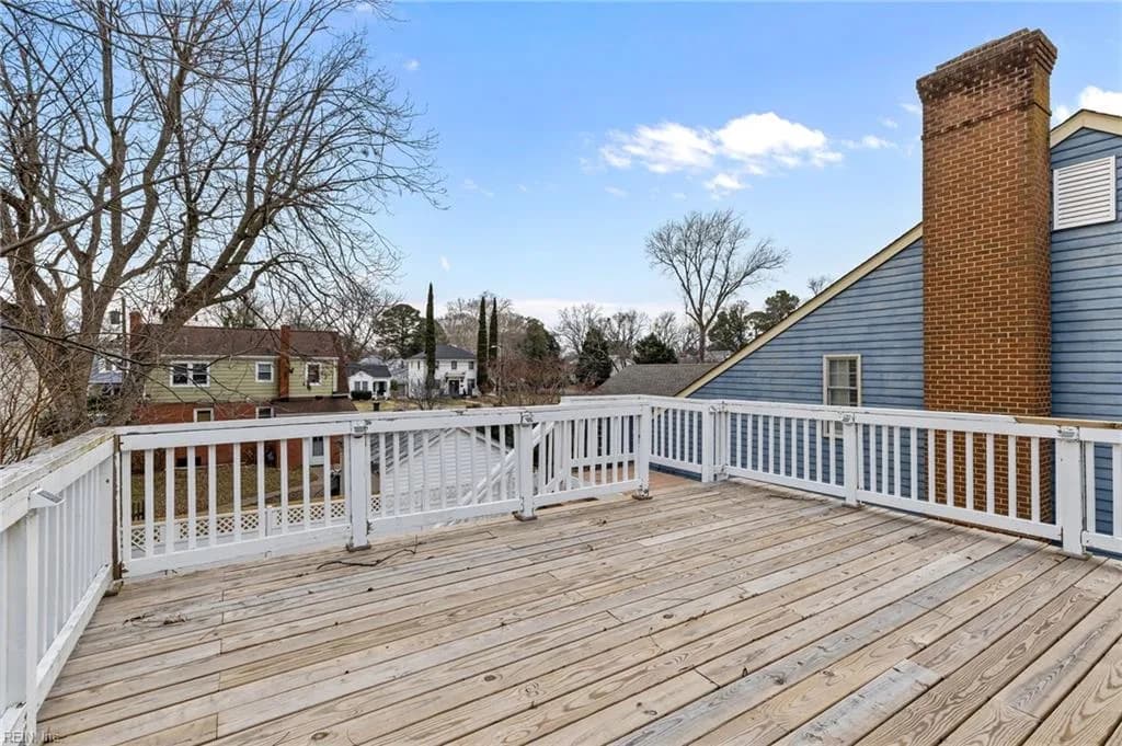 731 Chesapeake AVE, HAMPTON VA 23661 - Photo 5