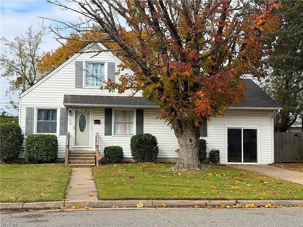 3328 Candlewood DR, Hampton — 4 bed Residential, 2,002 sqft