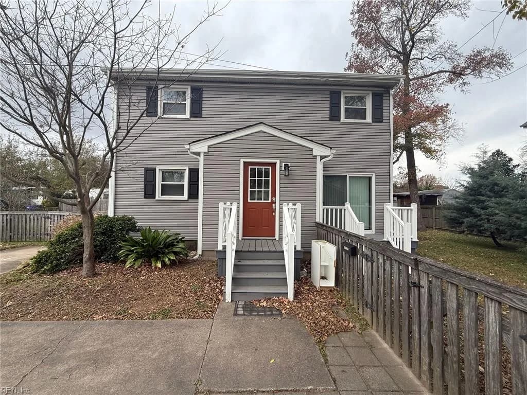 3806 Simms RD #B, NORFOLK VA 23518 - Main photo