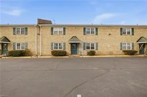 905 Leisure SQ #101, Virginia Beach — 2 bed Residential, 684 sqft