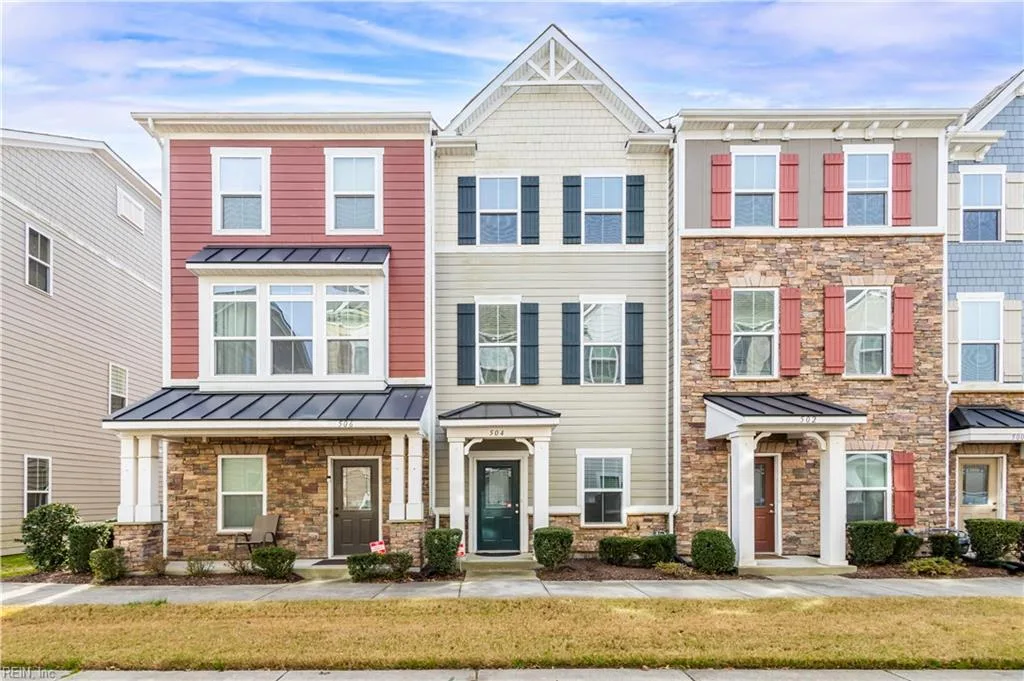 504 Sloane ST, Chesapeake — 2 bed Residential, 1,570 sqft
