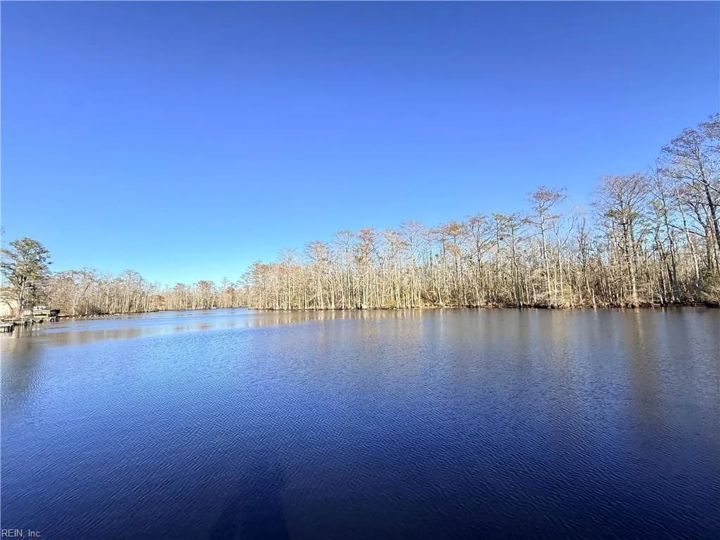 112 Station RD, CHESAPEAKE VA 23322 - Photo 4