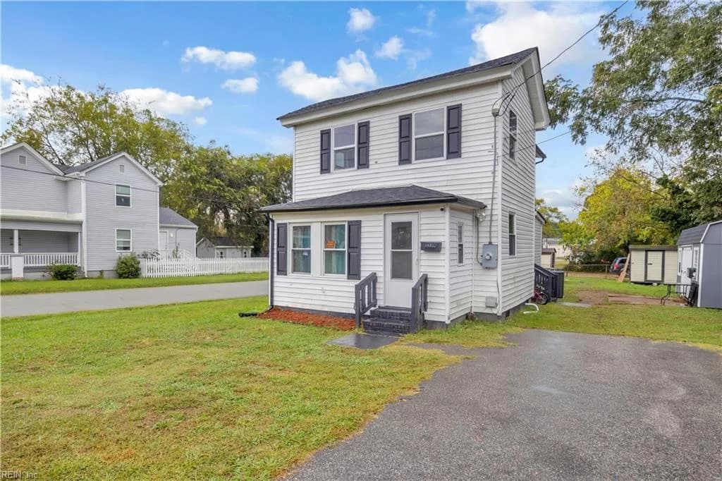 108 N 6th ST, SUFFOLK VA 23434 - Photo 2