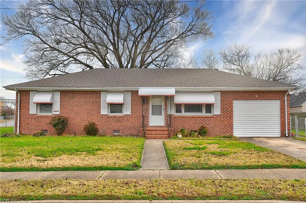 2301 Green ST, Portsmouth — 3 bed Residential, 1,485 sqft