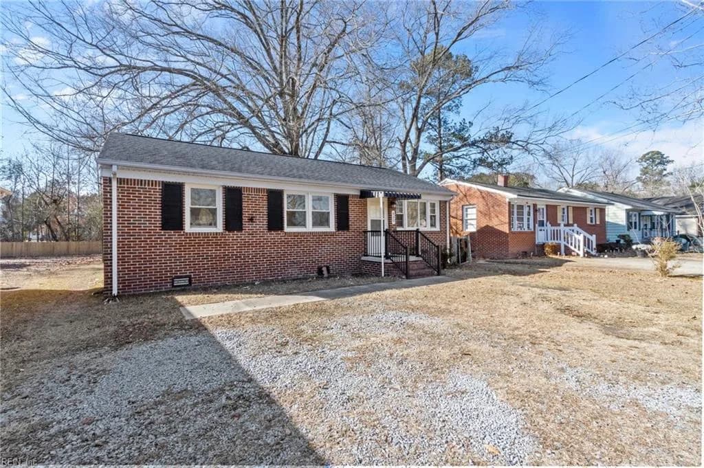 420 Thomas ST, FRANKLIN VA 23851 - Photo 4