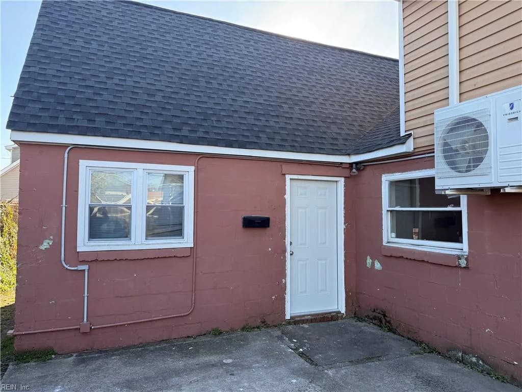 1510 Wilson RD #1, NORFOLK VA 23523 - Main photo