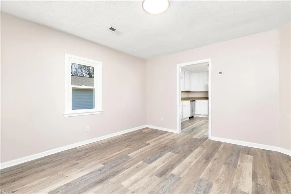 268 Wadlow ST, EMPORIA VA 23847 - Photo 3