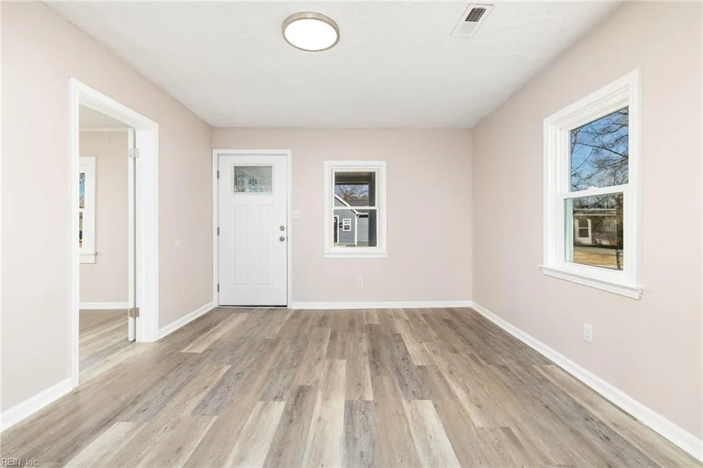 268 Wadlow ST, EMPORIA VA 23847 - Photo 5