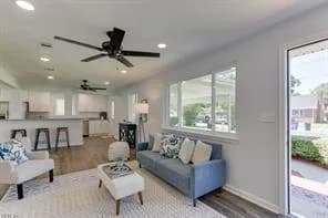 2825 Woodland AVE, NORFOLK VA 23504 - Photo 2