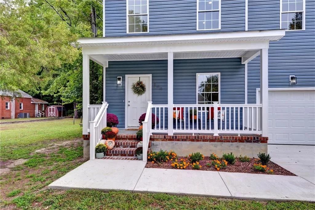 300 East ST, SMITHFIELD VA 23430 - Photo 5