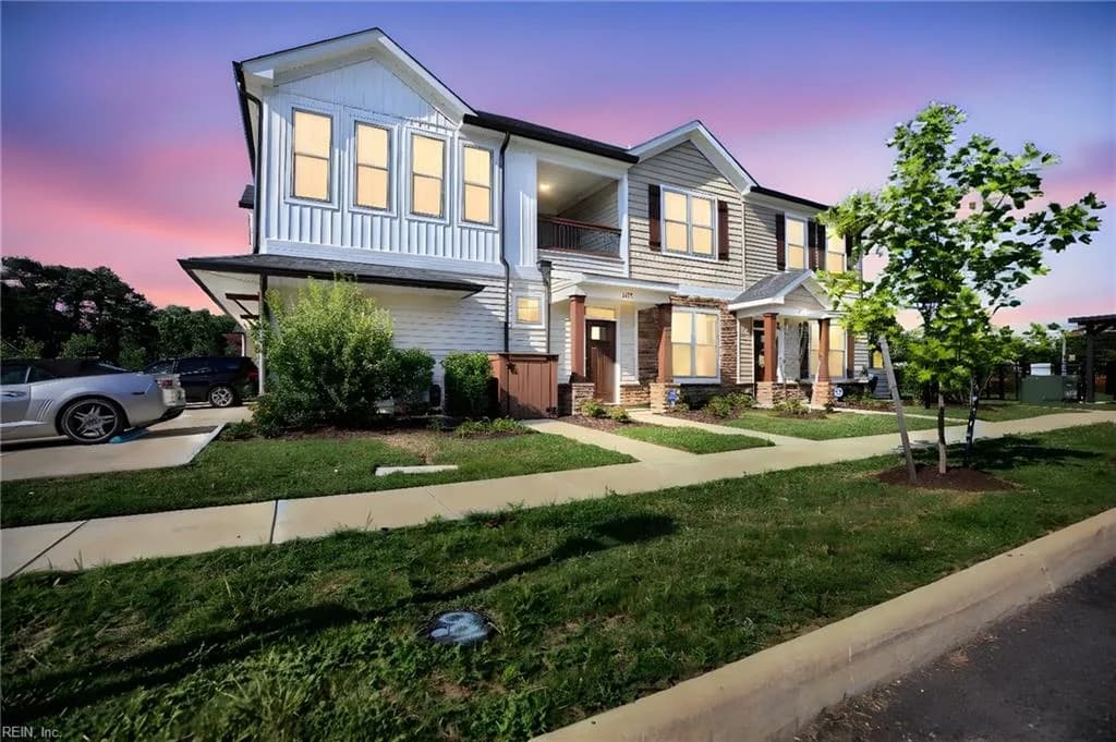 102 Watermark WAY, HAMPTON VA 23666 - Main photo