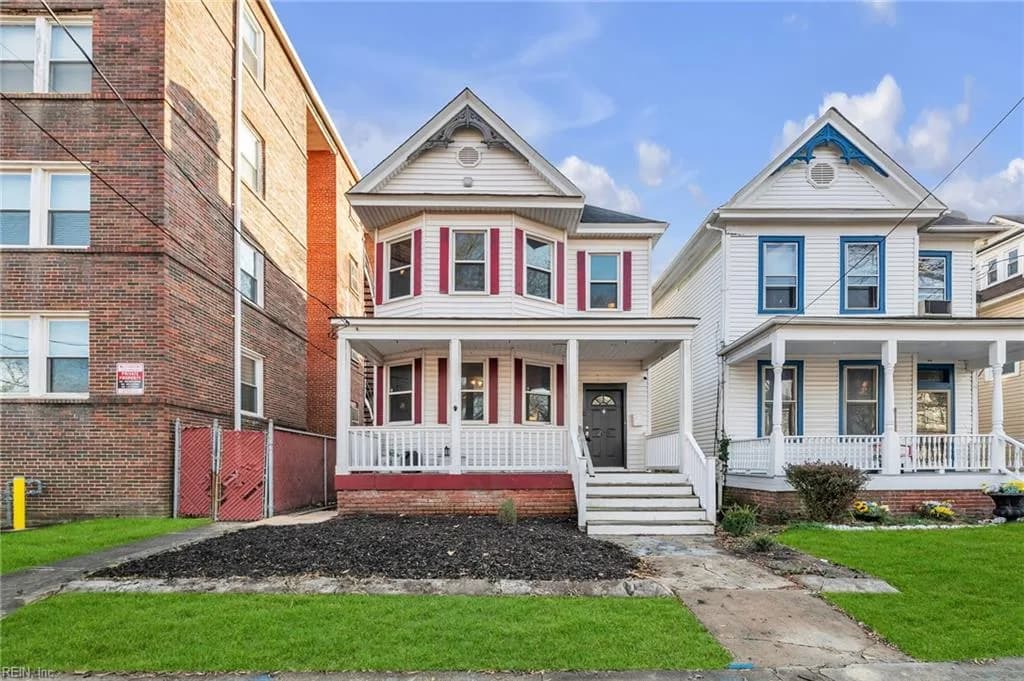 205 W 36th ST, NORFOLK VA 23504 - Photo 2