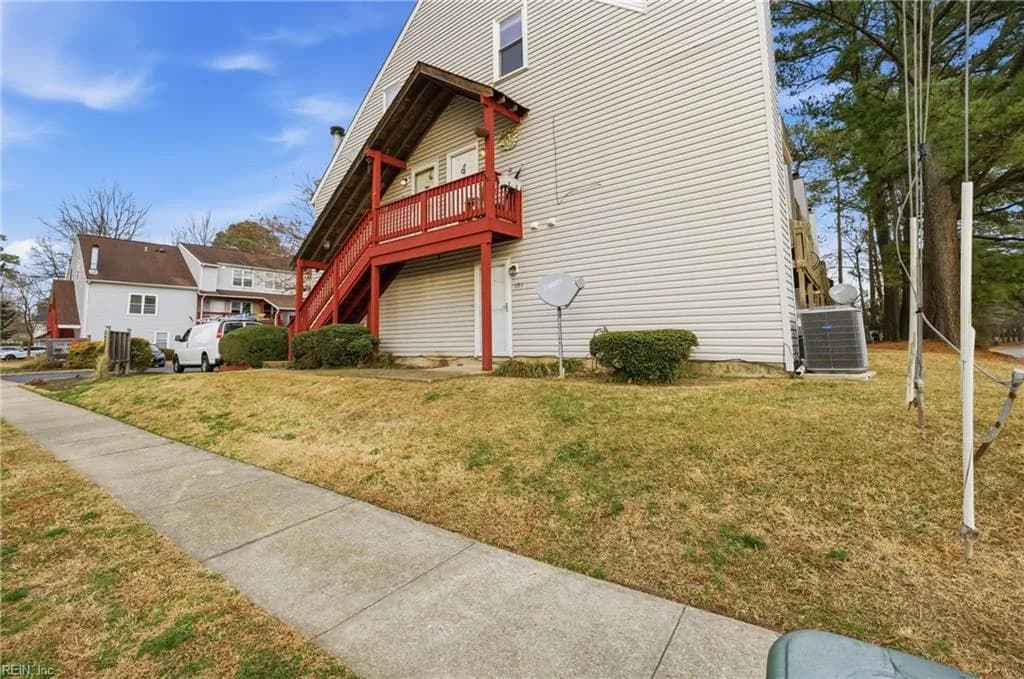 500 Barberton DR #201, VIRGINIABEACH VA 23451 - Photo 5