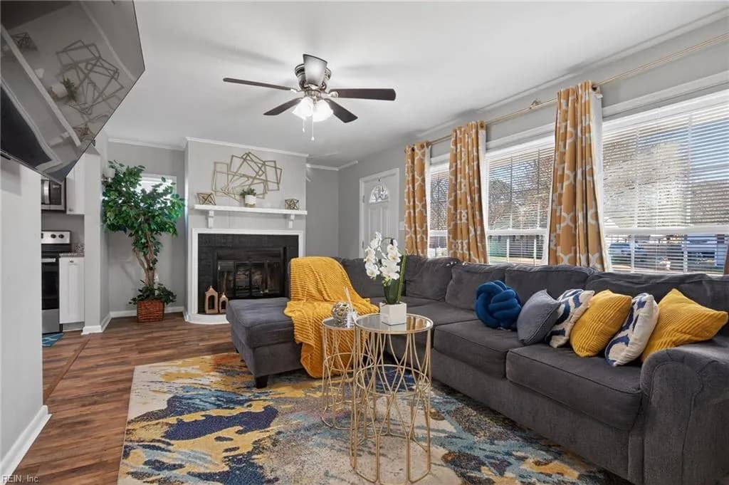 57 Warren DR, PORTSMOUTH VA 23701 - Photo 2
