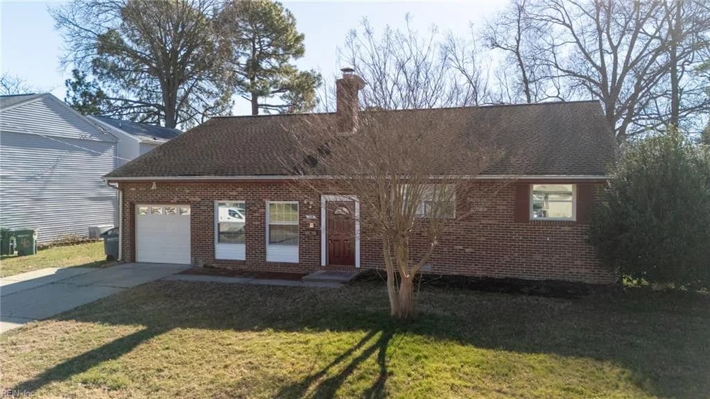 38 Sacramento DR, HAMPTON VA 23666 - Main photo