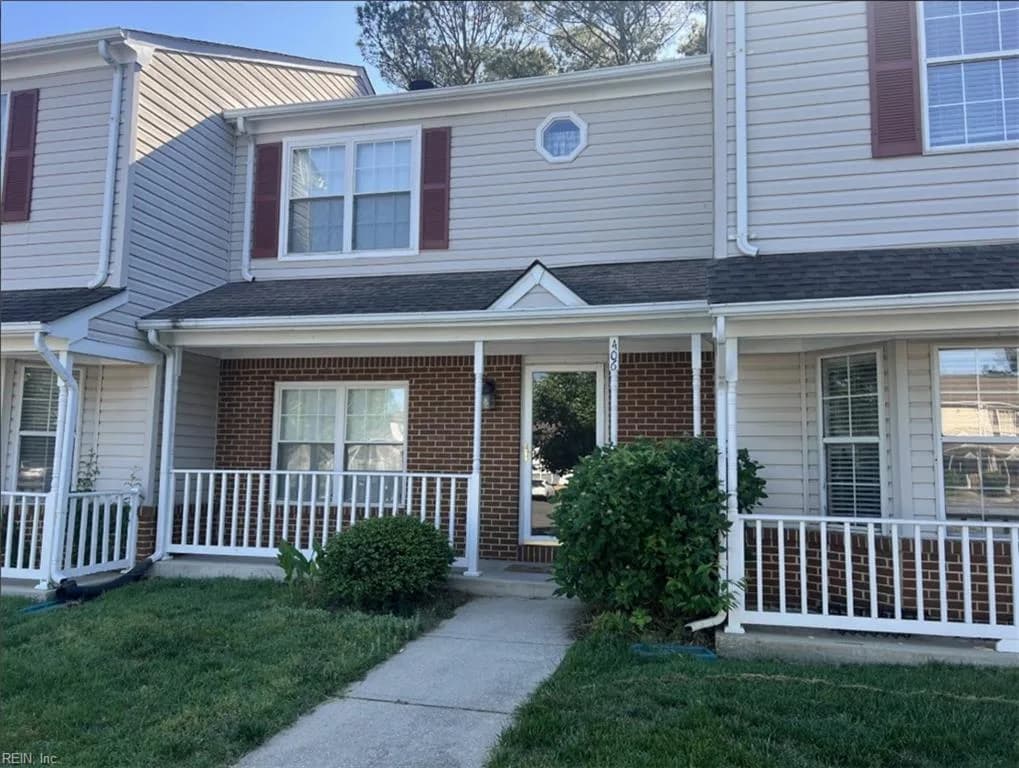 406 Crescent CT, YORKTOWN VA 23693 - Main photo