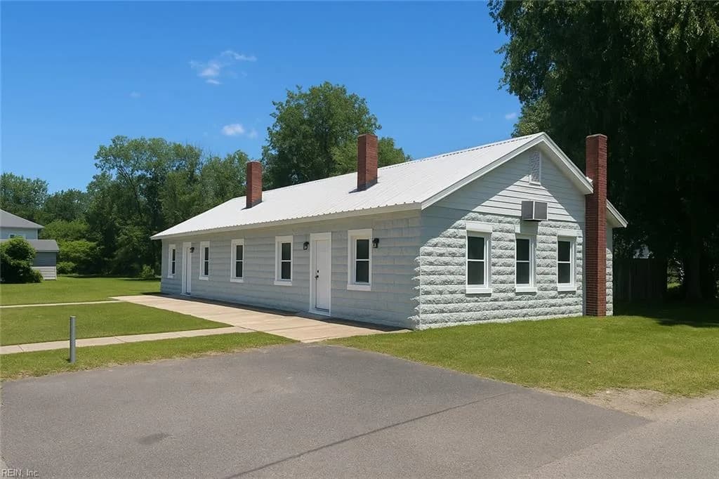 1671 Anne ST #6, HAMPTON VA 23664 - Photo 2