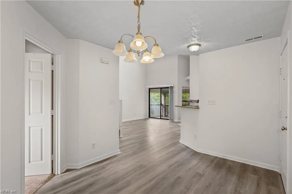 744 Rock Crest CT #303, NEWPORTNEWS VA 23602 - Photo 5