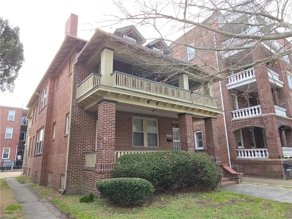 621 W Princess Anne RD #2, NORFOLK VA 23517 - Main photo