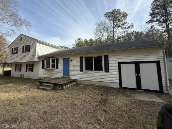 939 Coachpoint RD, HARTFIELD VA 23071