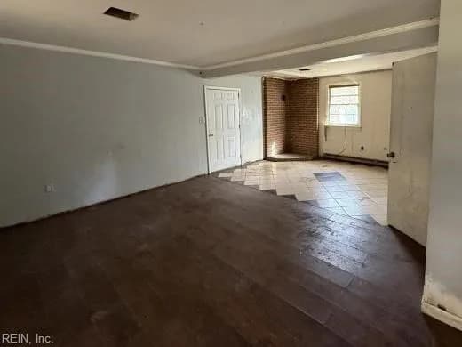 939 Coachpoint RD, HARTFIELD VA 23071 - Photo 5
