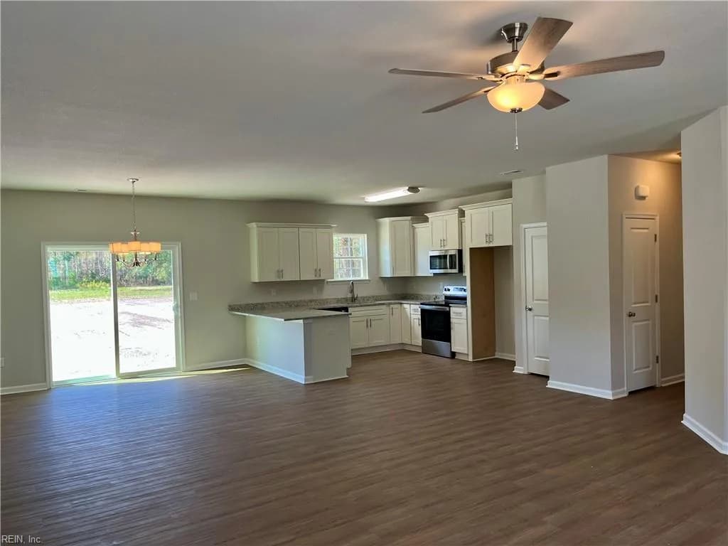 825 Parsonage ST, ELIZABETHCITY NC 27909 - Photo 5
