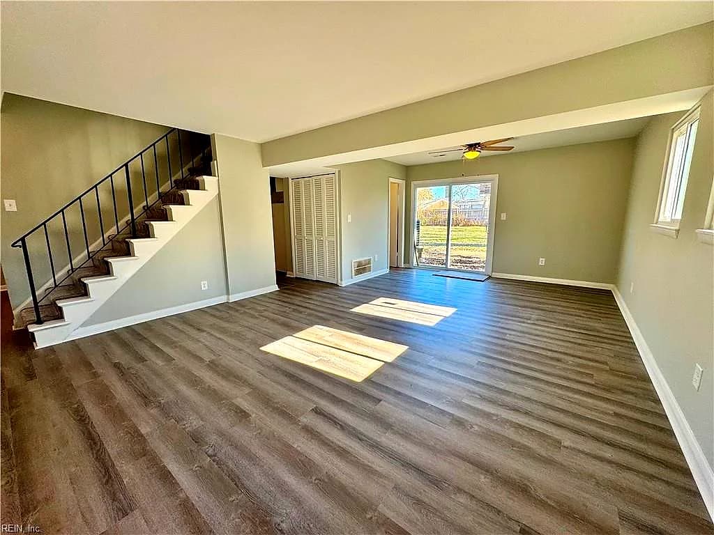 121 Fort Worth ST, HAMPTON VA 23669 - Photo 5