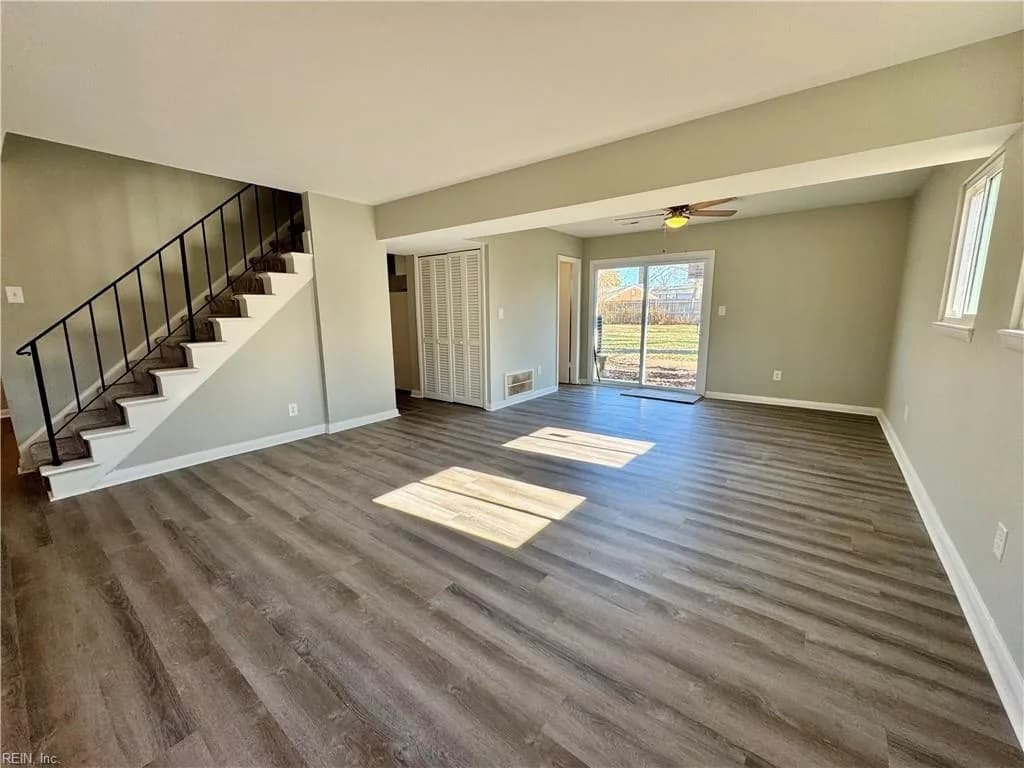 121 Fort Worth ST, HAMPTON VA 23669 - Photo 5