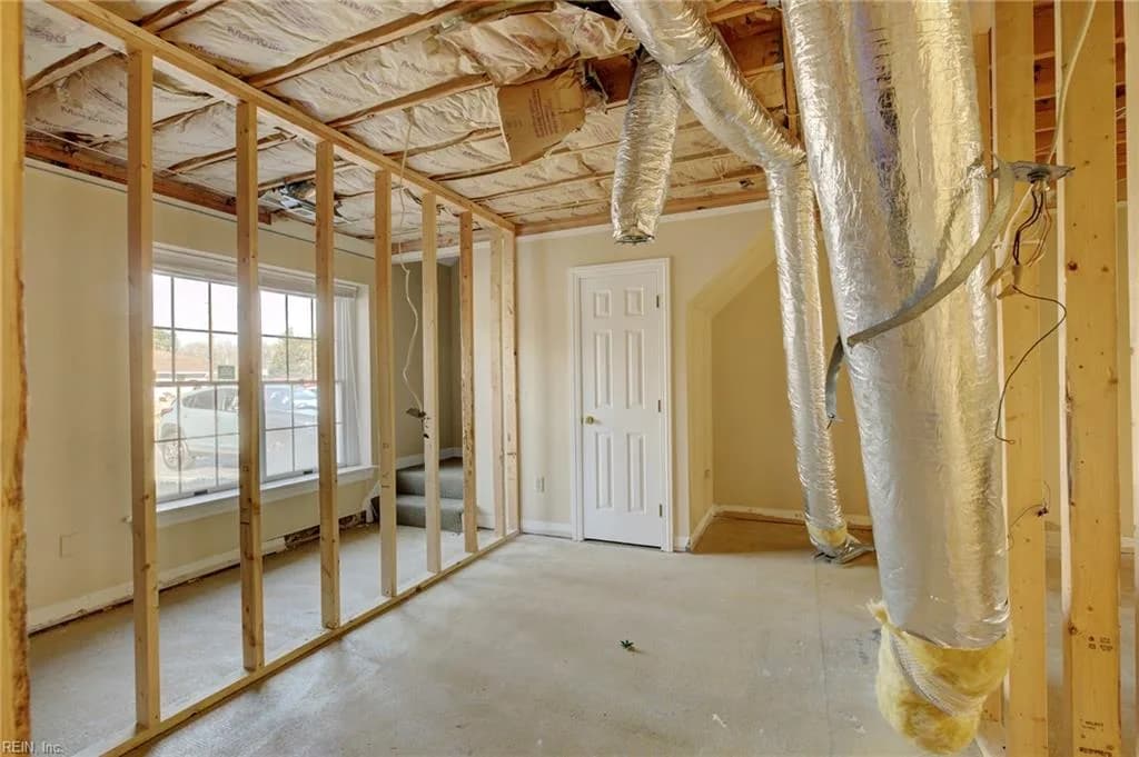 7194 Chapman DR #9, HAYES VA 23072 - Photo 5