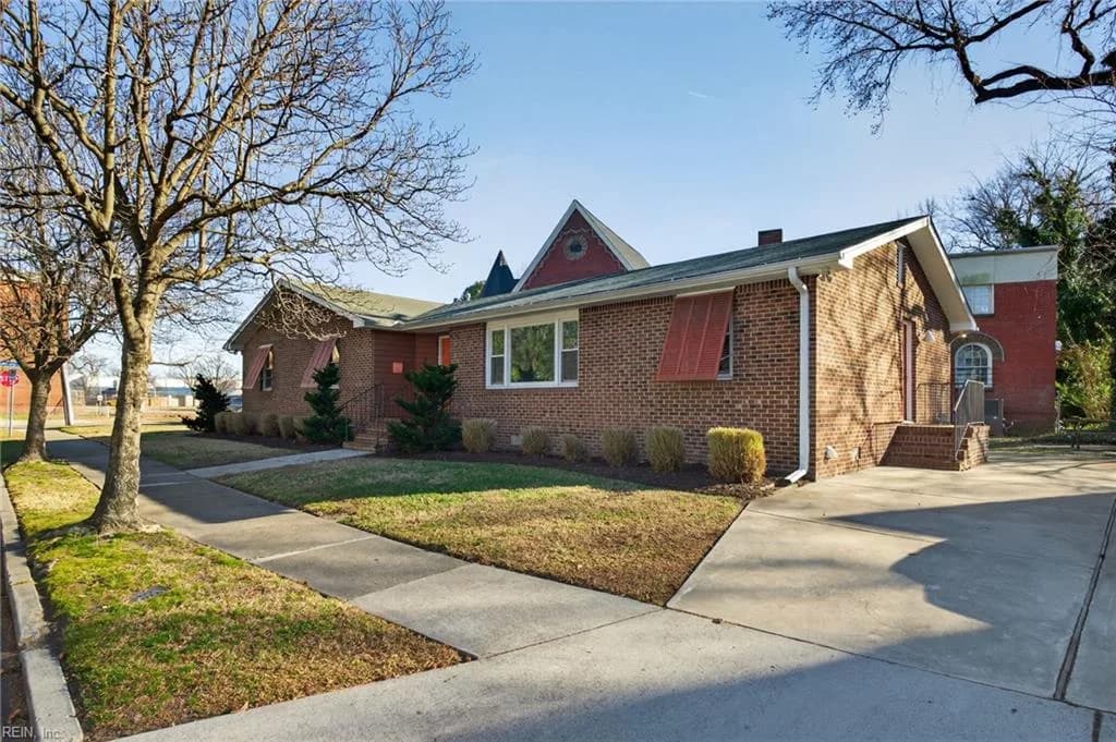 1241 37th ST, NORFOLK VA 23508 - Photo 4